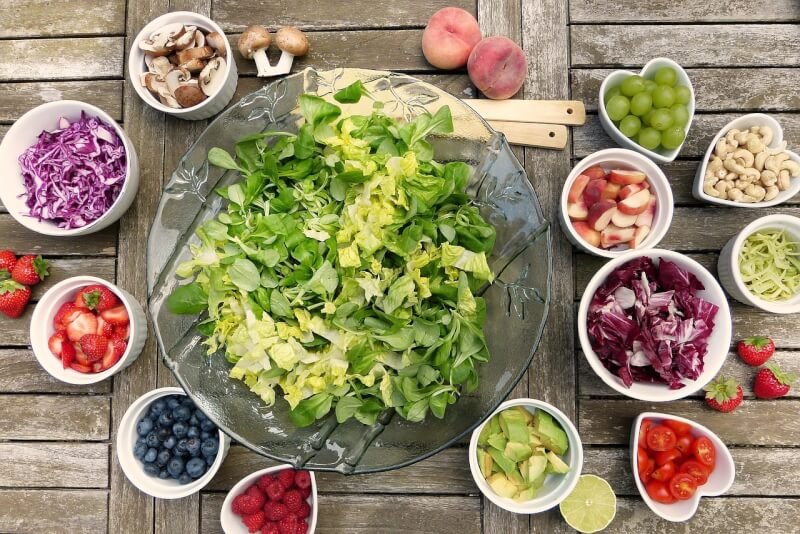 easy salad recipes using fresh garden produce 6